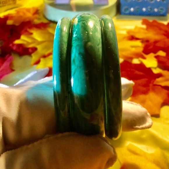 Turquoise Bangle - Picture 7 of 9